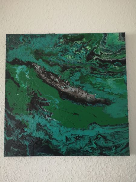 Akryl maleri Green Waterfall af Liv Melgaard malet i 2019