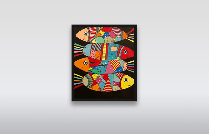 Maleri af tre sardiner i mange farver af Annette Mahoney