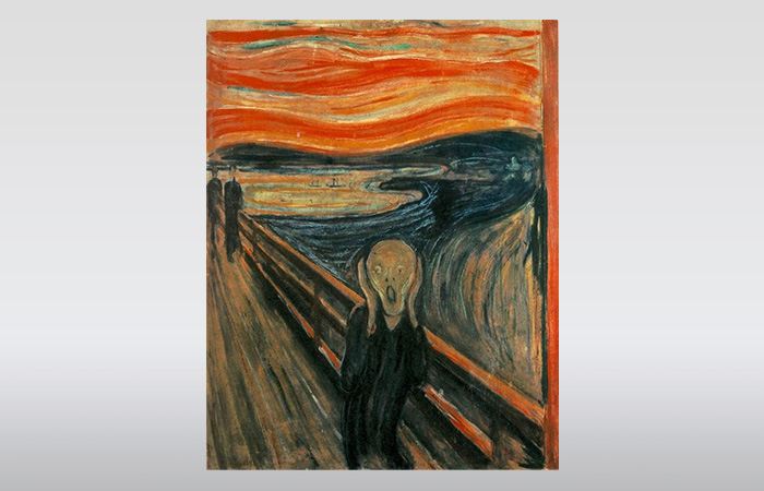 Maleriet Skriget viser en sortlædt person som skriger på en bo, med naturen opflammende i baggrunden