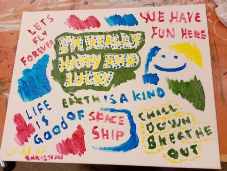 Akryl maleri I am happy af Christian Nielsen malet i 2025