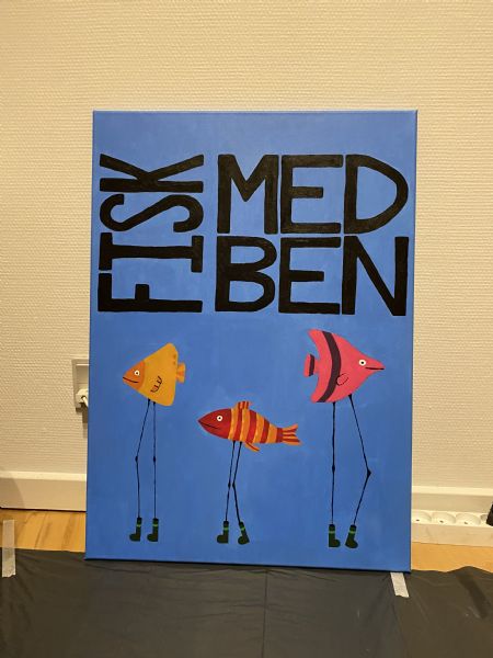Akryl maleri Fisk Med Ben af Mie Sønderriis malet i 2026