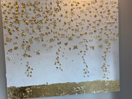 Akryl maleri guld og struktur i smuk harmoni af Anita Petersen malet i 2025