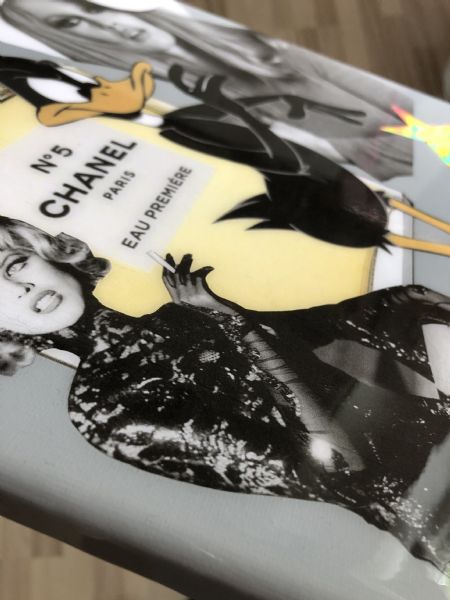 Blandede medier maleri Fan pop art - epoxy resin af Anita majbrit Andersen malet i 2022