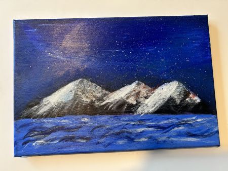Akryl maleri Bjerge af Stefan Jensen malet i 2023